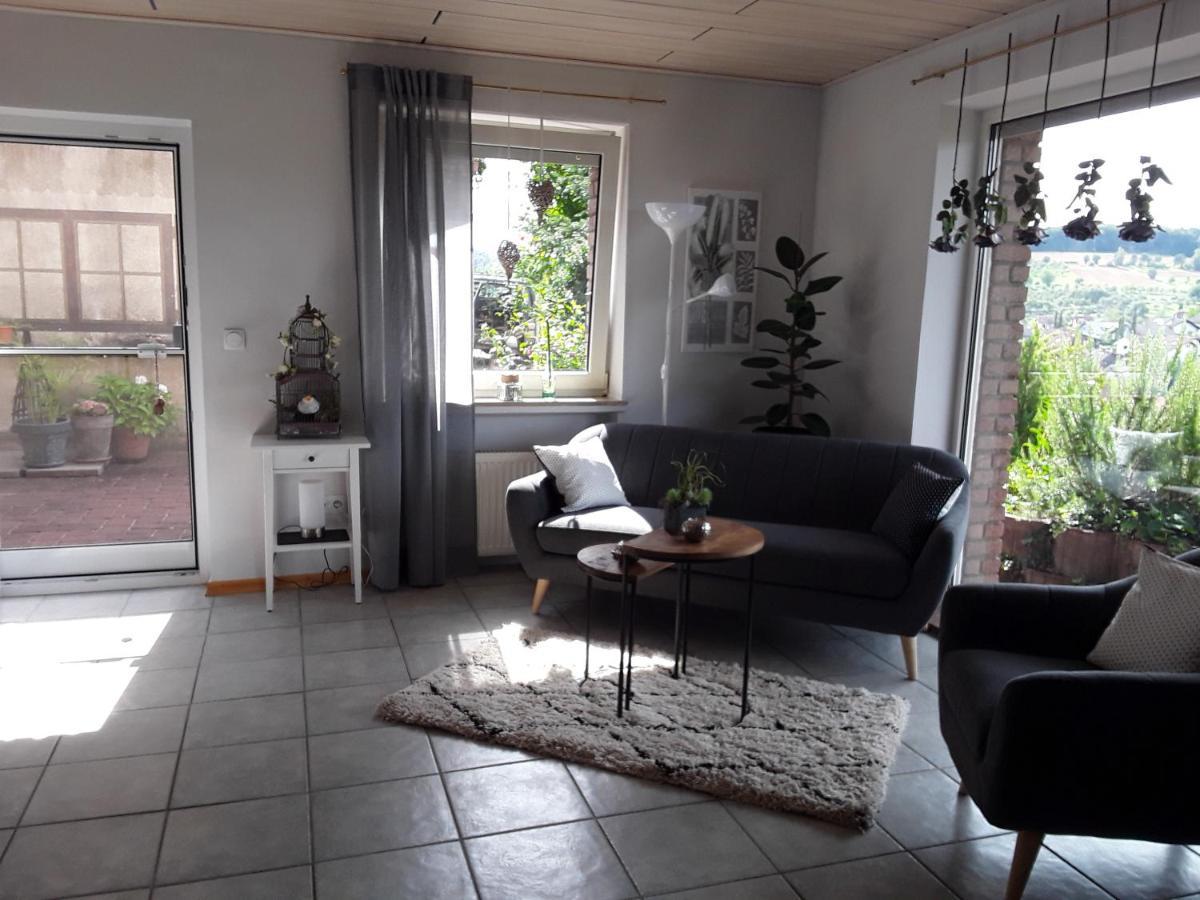 Appartement Haus Sonnenblick à Momlingen Extérieur photo