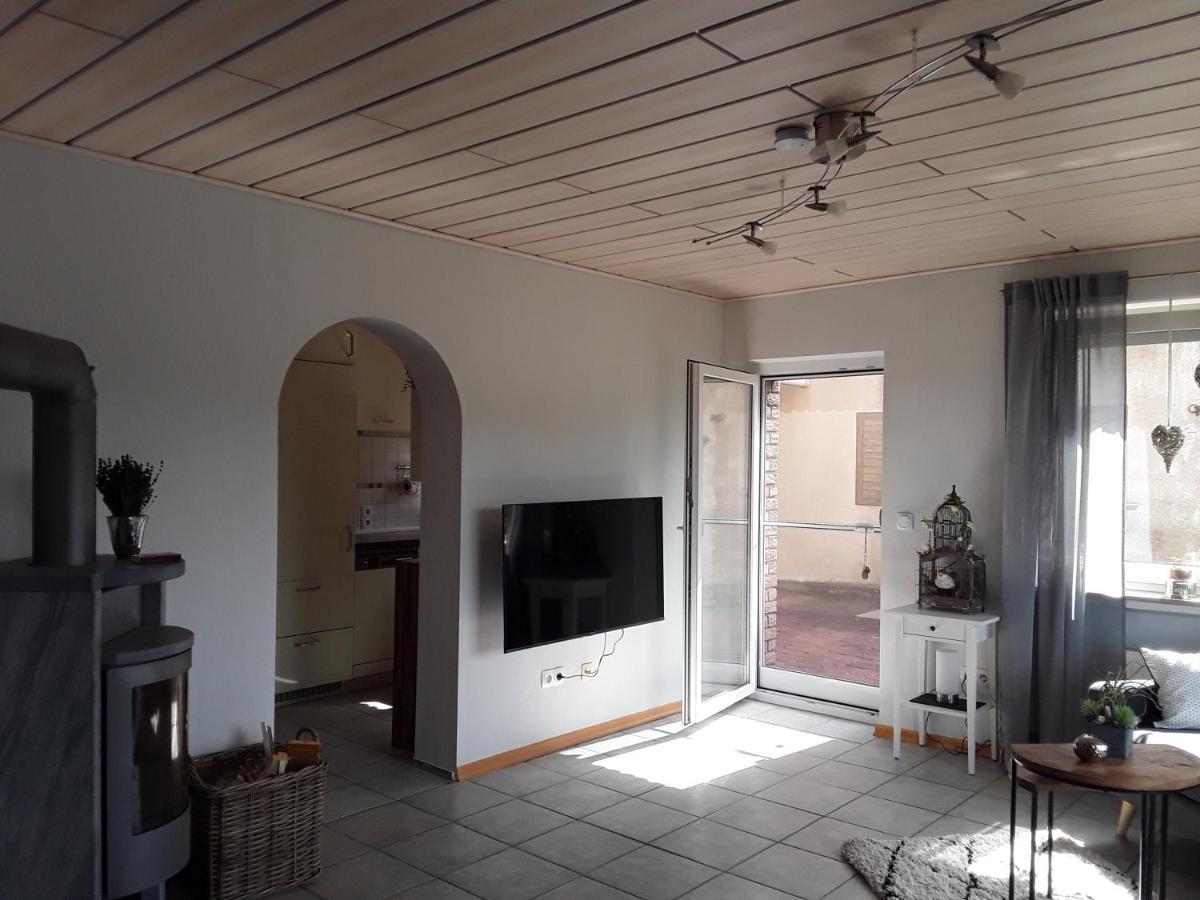 Appartement Haus Sonnenblick à Momlingen Extérieur photo